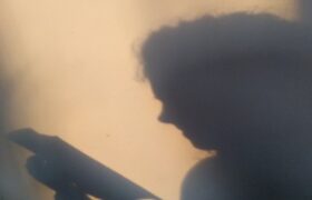 Przyłapani na czytaniu